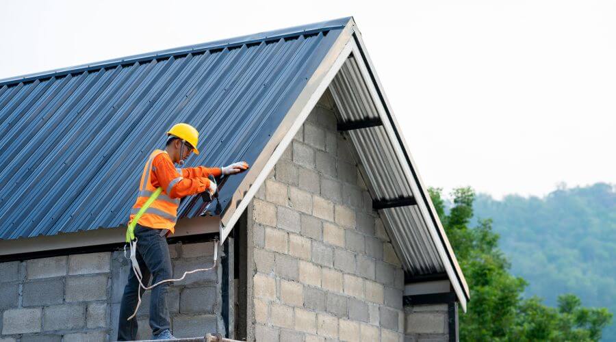 Expert top industrial roofings services in Uneeda, WV